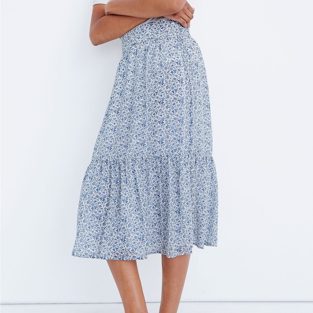 Madewell Tiered Peasant Midi Skirt in Climbing Floral, Size XL